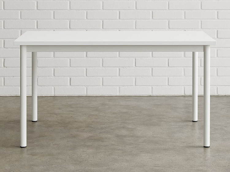 Samba bord med fyra raka ben, höjd 72 cm